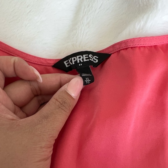 Gently worn - Express V Neck Zip Blouse - Picture 4 of 5